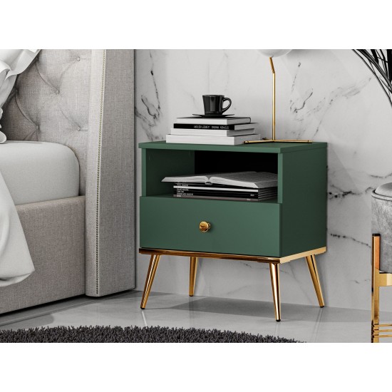 Forest 06 labrador - bedside table 1S